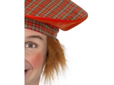 Boneta de scotian cu par